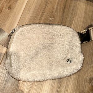 LULULEMON BELT BAG